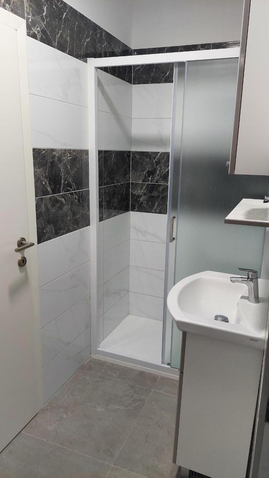 Room With Private Toilet And Terrace In City Center In Shared Apartment Сплит Екстериор снимка